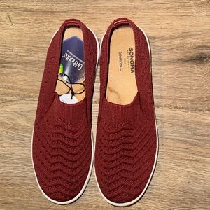 Sonoma Burgundy Knit Slip-On Sneakers